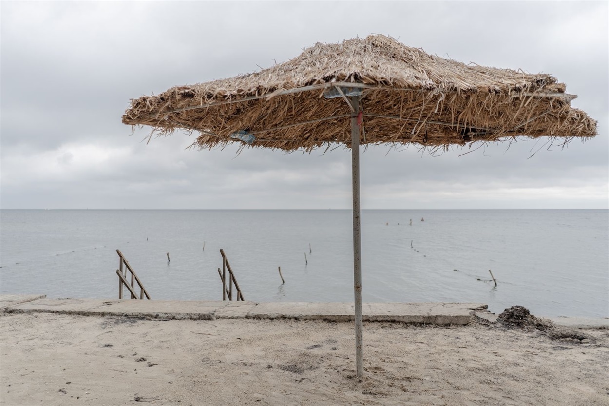 Чи можна пісяти в море