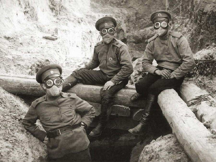 Солдати