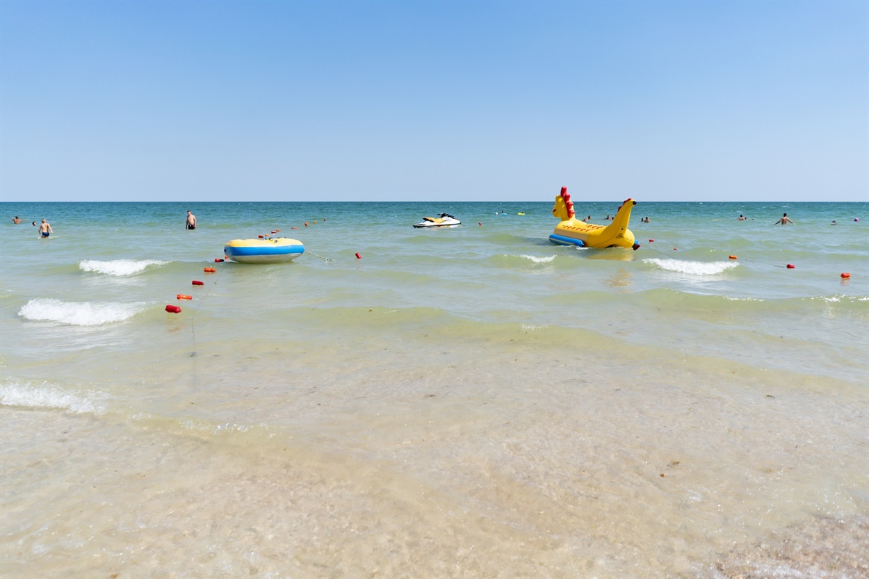 Море