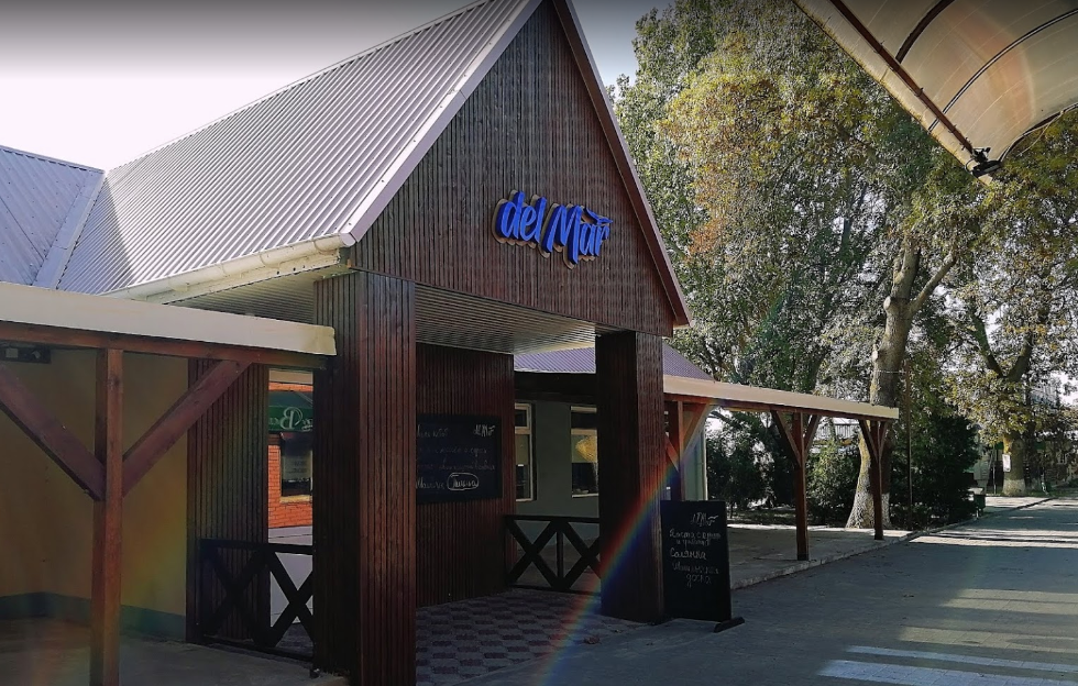 экстерьер кафе Del Mar в Скадовске