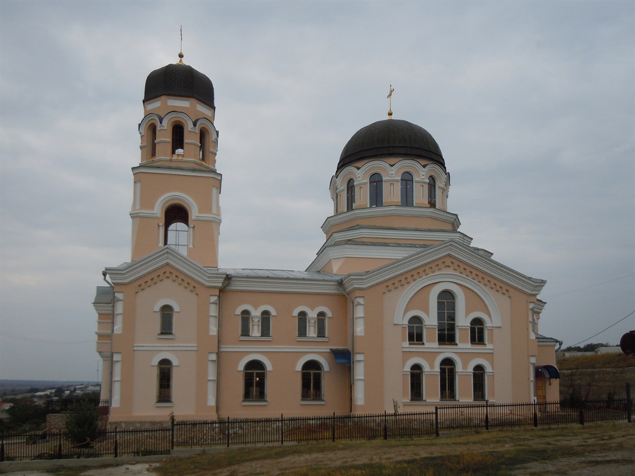  храм у Криничному