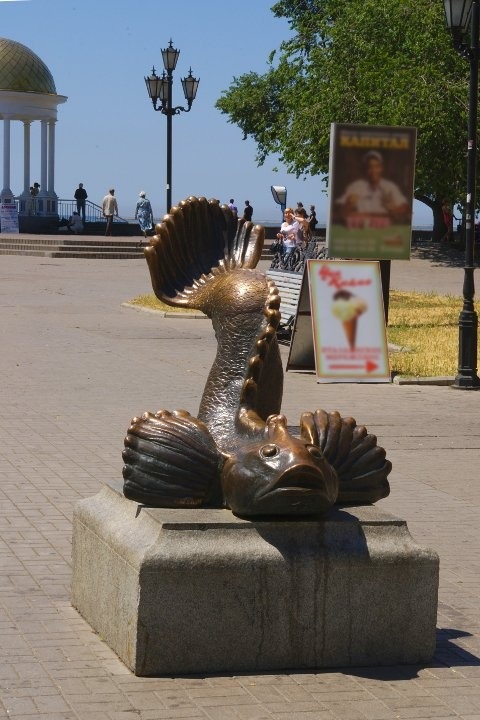 памятник 
