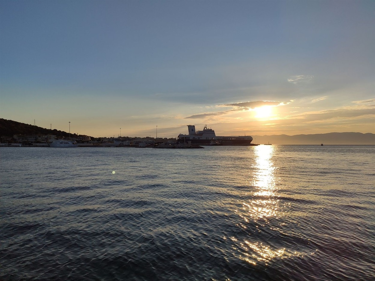 море 