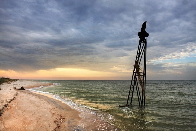 море