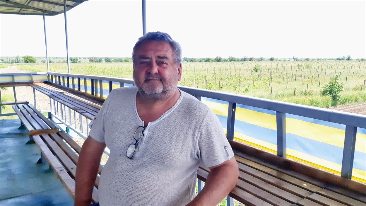 Валерий Петров