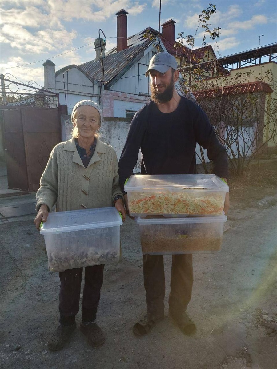 Роздача їжі в окупованому Херсоні 