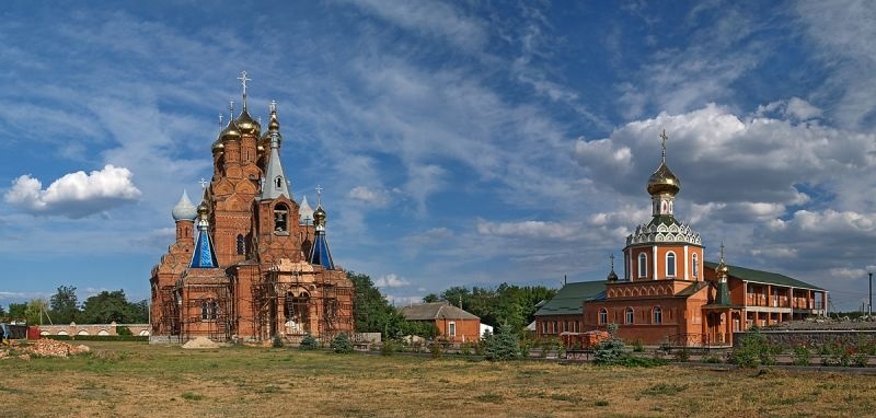 Свято-Михайлівський храм