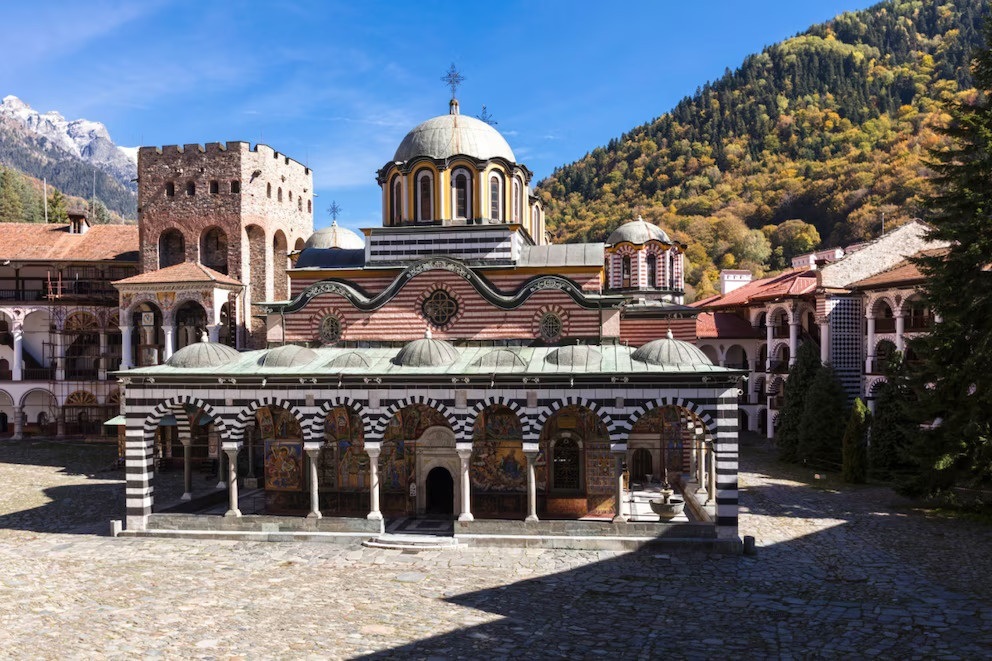 Рильський монастир болгарія