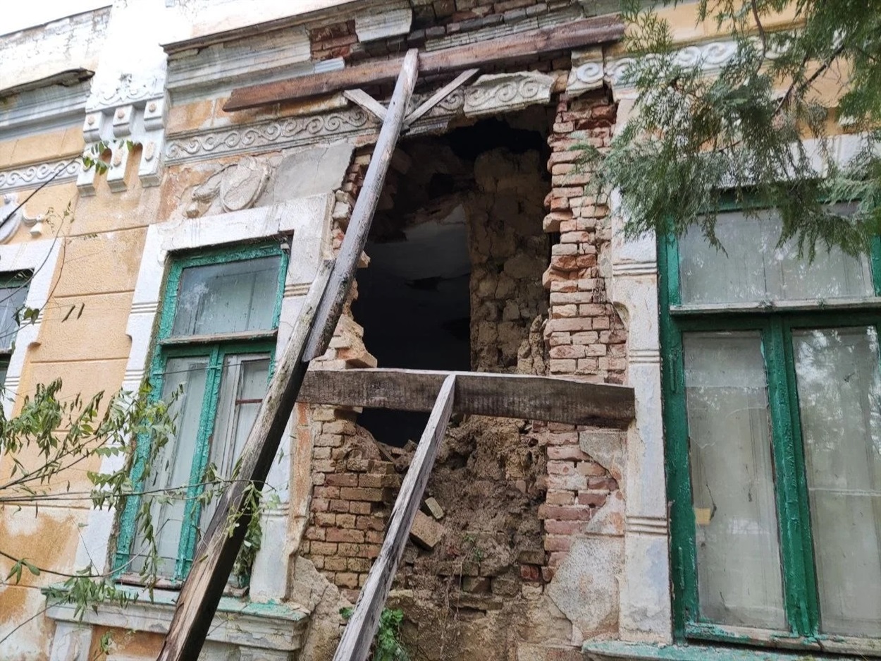 Руйнування будівлі у Болграді