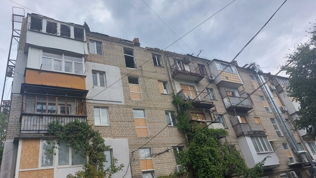 Пошкоджений обстрілом будинок. Миколаїв,14 вересня 2023 року