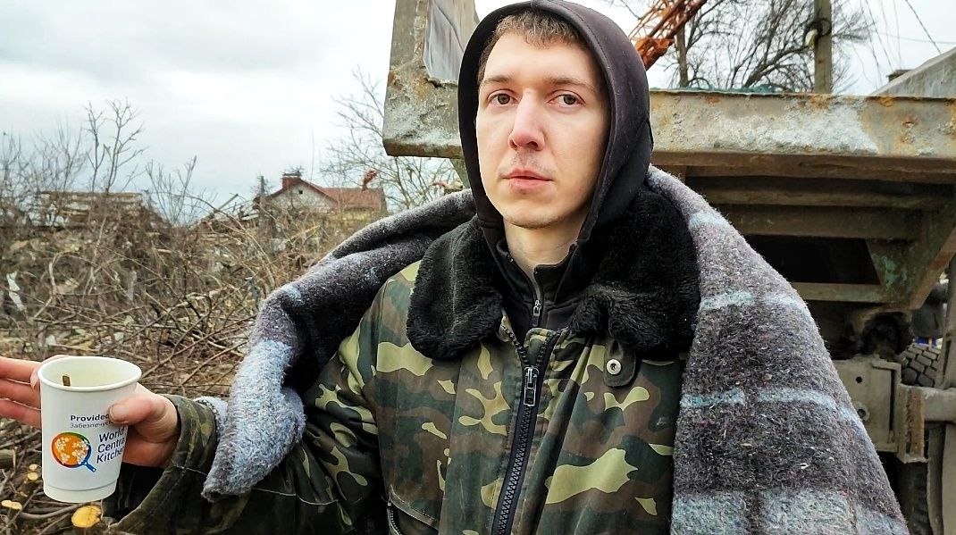 Олександр втратив рідних людей після обстрілу 