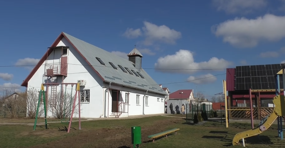 Міні містечко для переселенців в селі Петродолинське