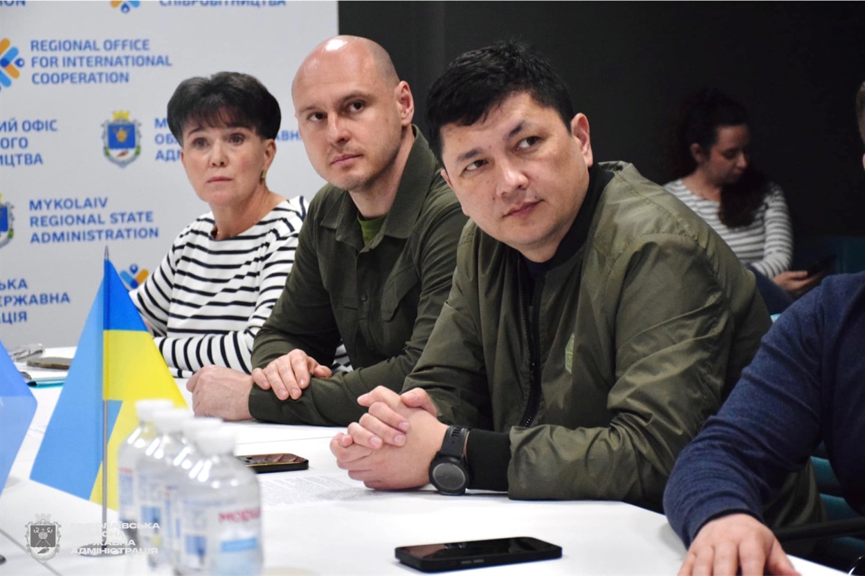 Обговорення відновлення постраждалих від мін земель у Миколаєві