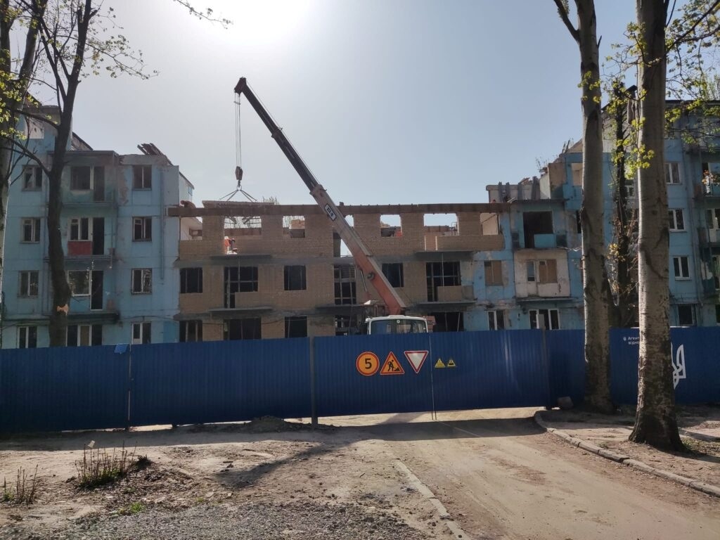 Відбудова будинків у Запоріжжі