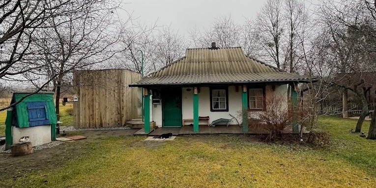 «Вишнева садиба», село Опішня, Полтавська область