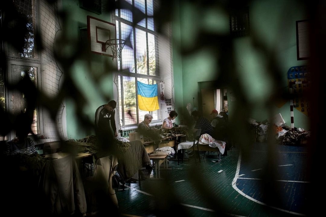 Плетіння сіток. Волонтери Запоріжжя