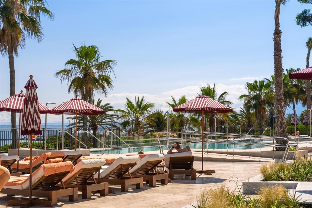 Готель класу люкс «El Fuerte Marbella»