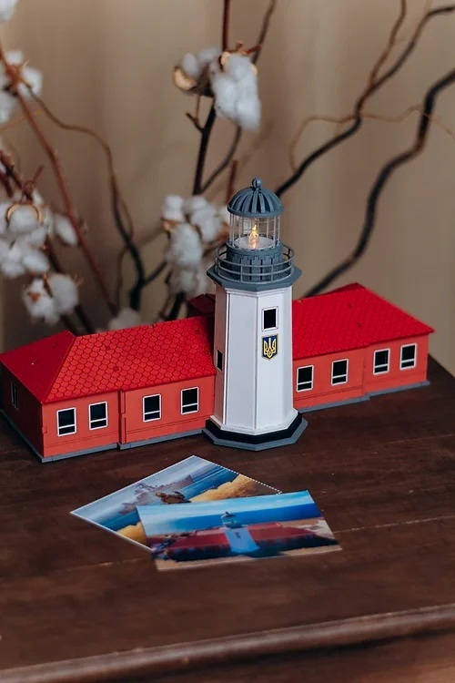 Великий Зміїний маяк Lighthouse