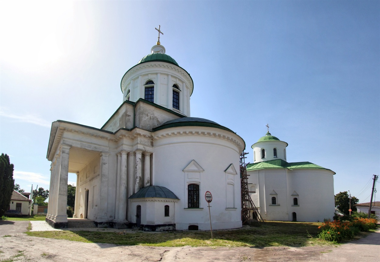 Храм в Ніжині