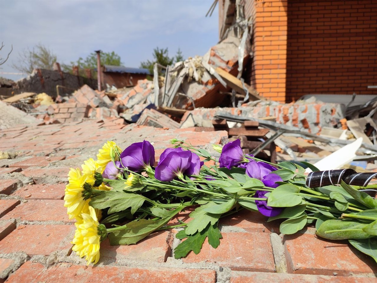 Квіти на місці трагедії