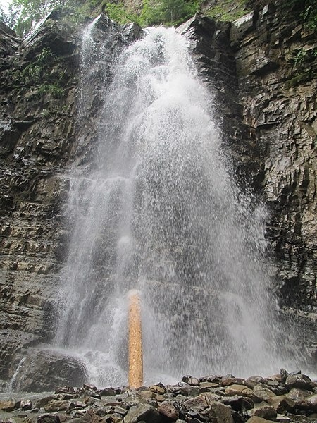 Манявський водоспад / Фото Gudyma s 