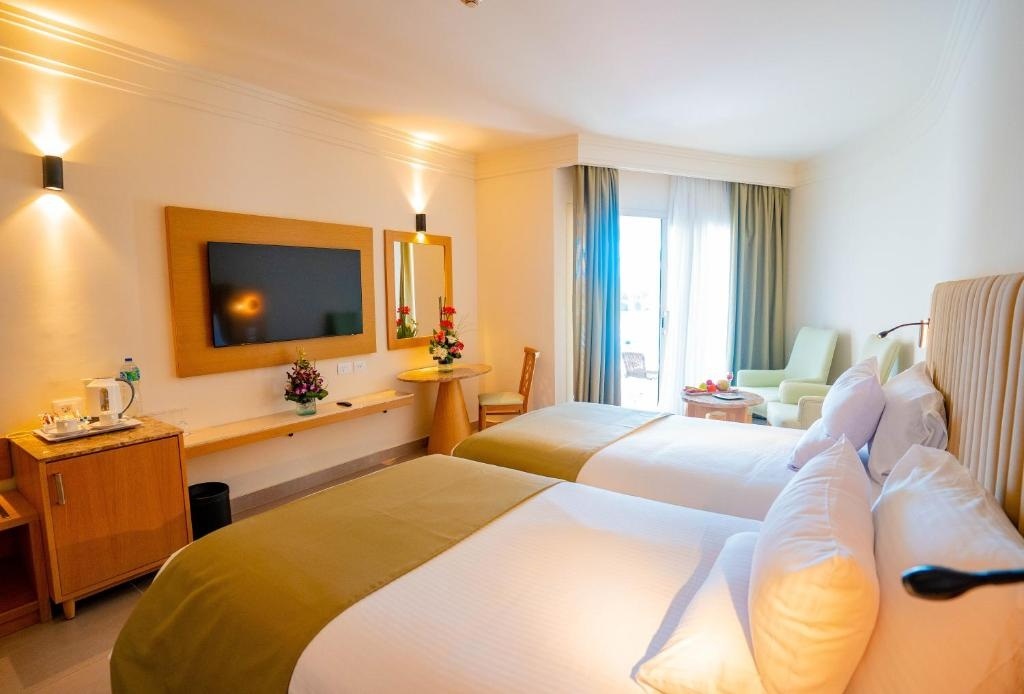 Novotel Beach