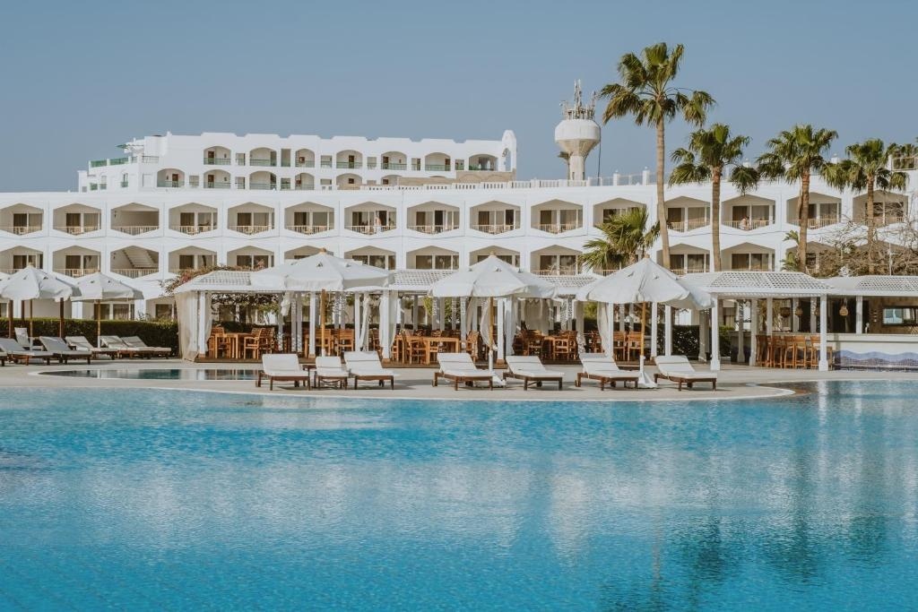 Baron Resort