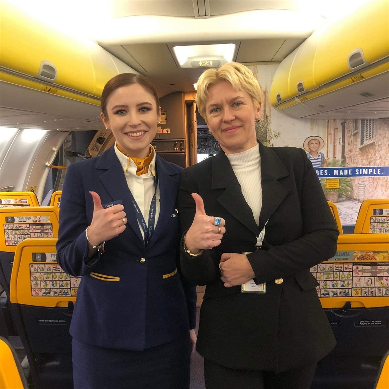  Тетяна Романовська, українки, жінки, салон літака, стюардеса