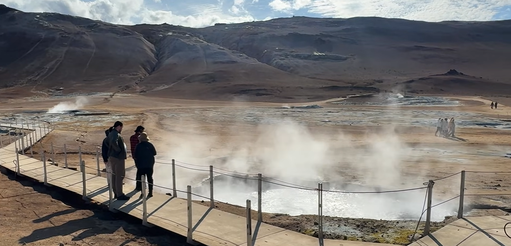 Геотермальна долина Хверір