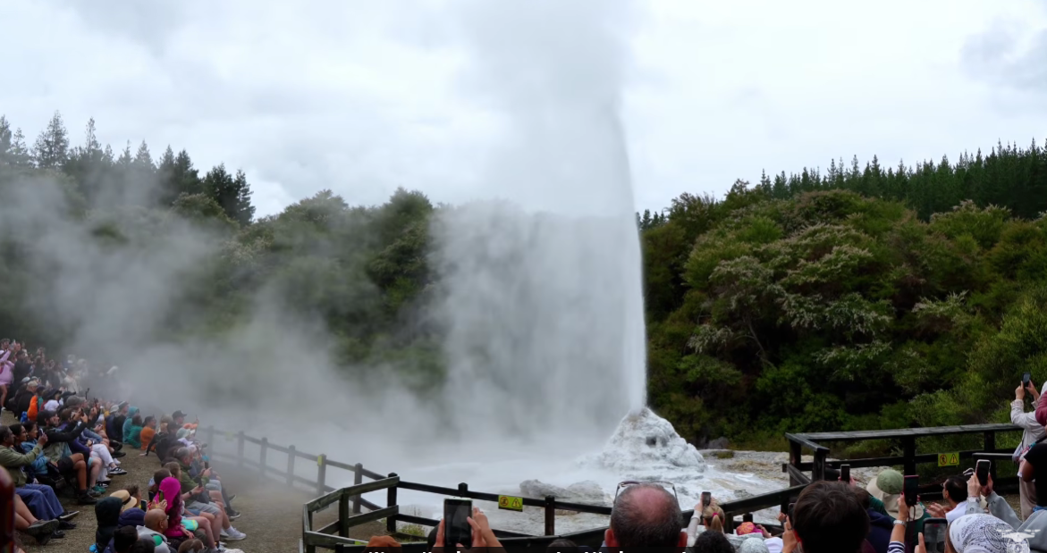 гейзер Lady Knox