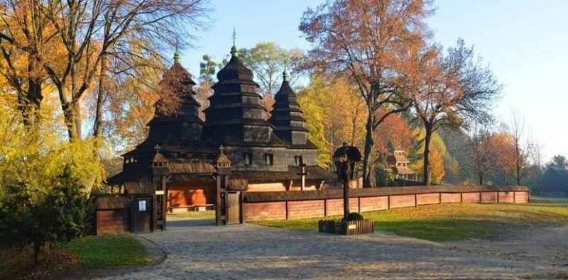 Музей народної архітектури «Шевченківський гай»